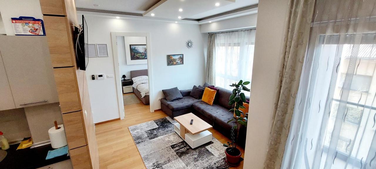 באניה לוקה Extra Apartman City Centre מראה חיצוני תמונה