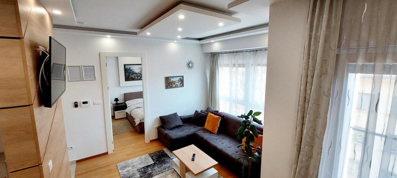 באניה לוקה Extra Apartman City Centre מראה חיצוני תמונה