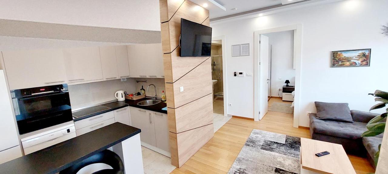 באניה לוקה Extra Apartman City Centre מראה חיצוני תמונה